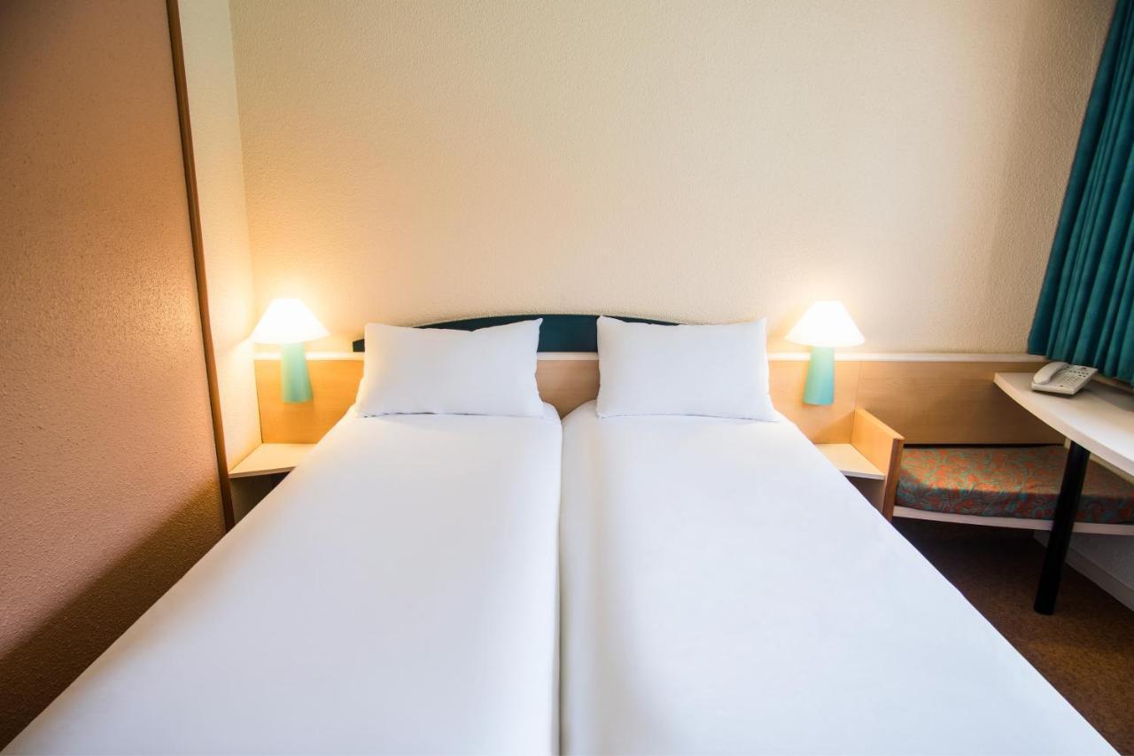 Hotel Ibis Porto Sul Europarque Santa Maria da Feira Εξωτερικό φωτογραφία