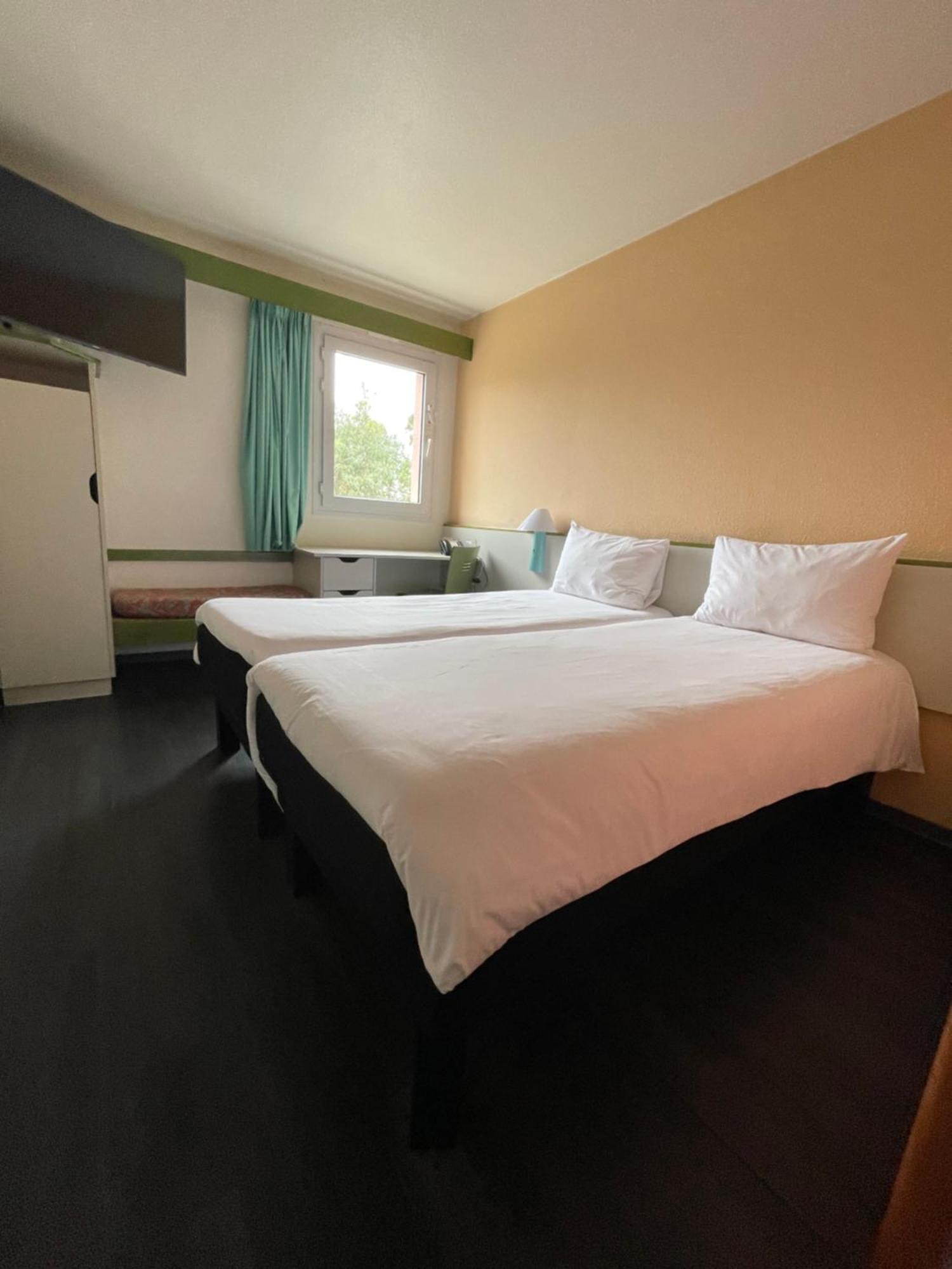 Hotel Ibis Porto Sul Europarque Santa Maria da Feira Εξωτερικό φωτογραφία